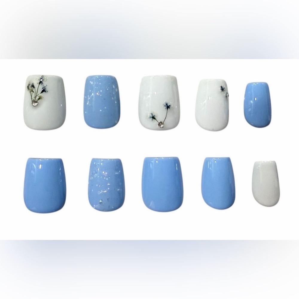 Celestial bloom 🌺REAL flowers💐  premium gel nails - Elegant Short Square Tips
